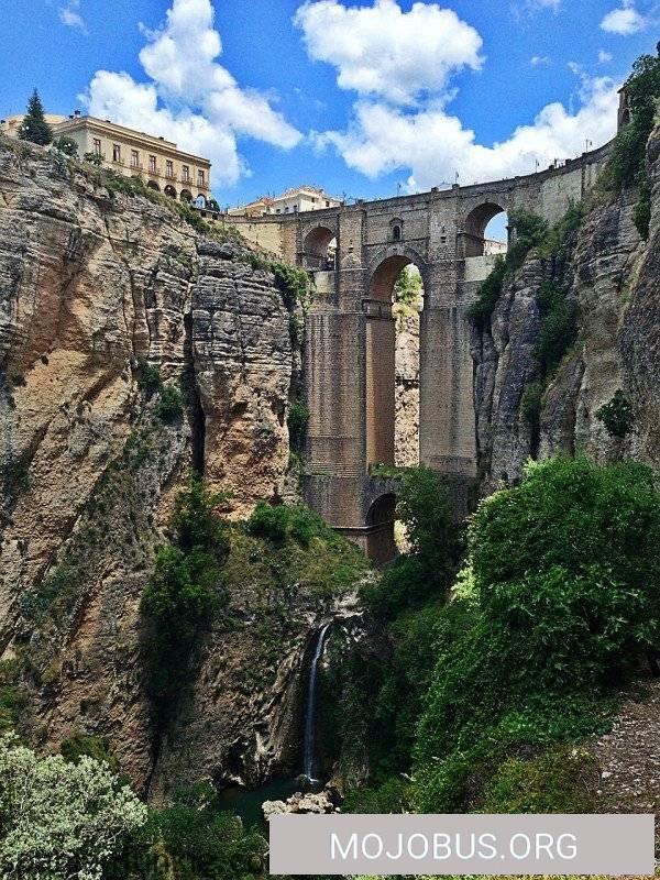 Die Stadt Ronda, das stille Wunder in Andalusien