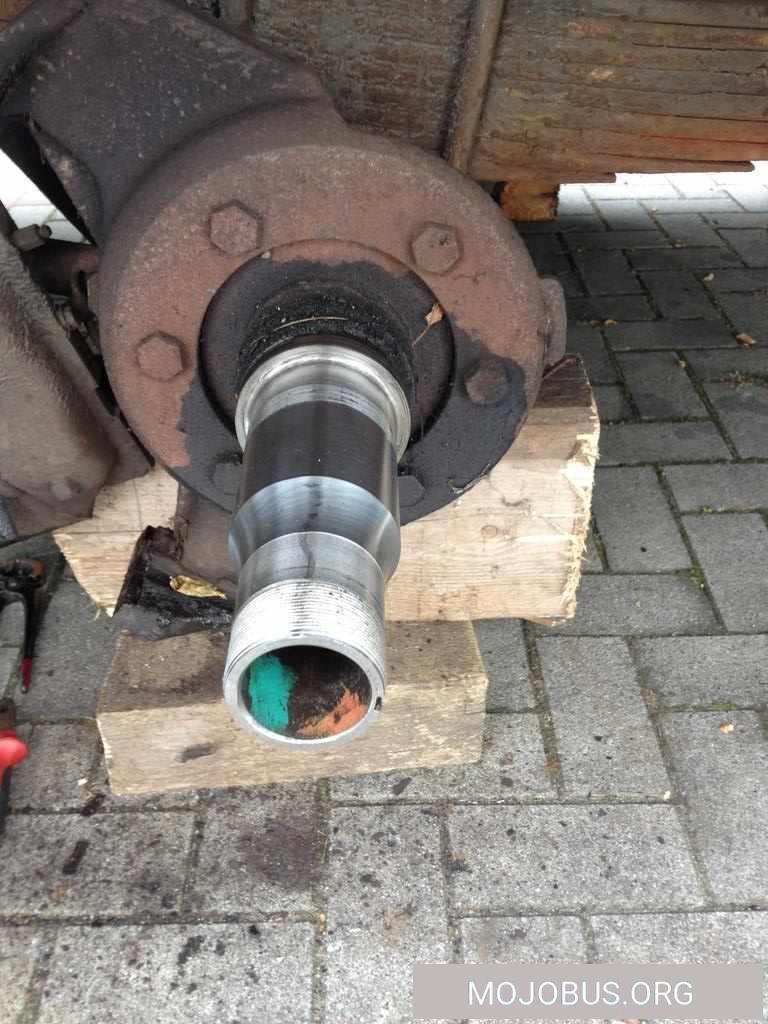 Wohnmobil Achsreparatur unterwegs Dana 80